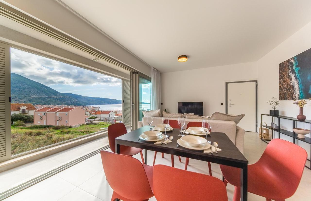 Seaside Elegance Suites Komiža Екстериор снимка