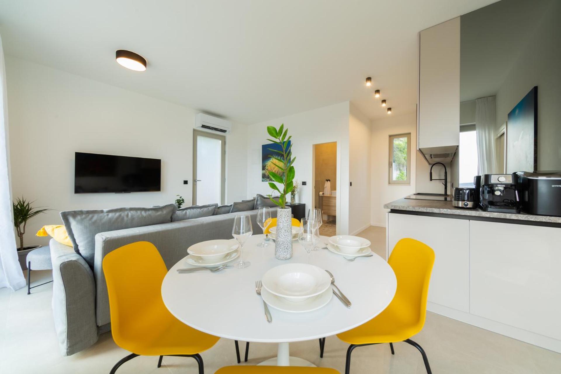 Seaside Elegance Suites Komiža Екстериор снимка